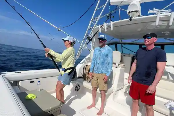 Offshore fishing in Guanacaste