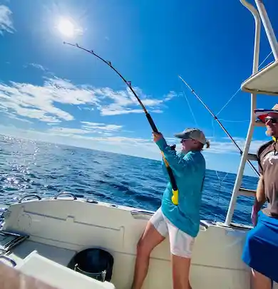 Who needs a fishing licenses in costa rica