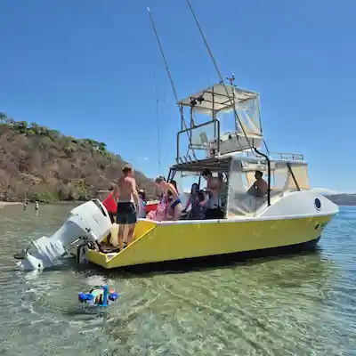 Papagayo Fishing Sea Snake Boat