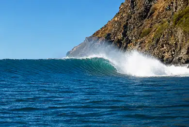 surfing2 390X262